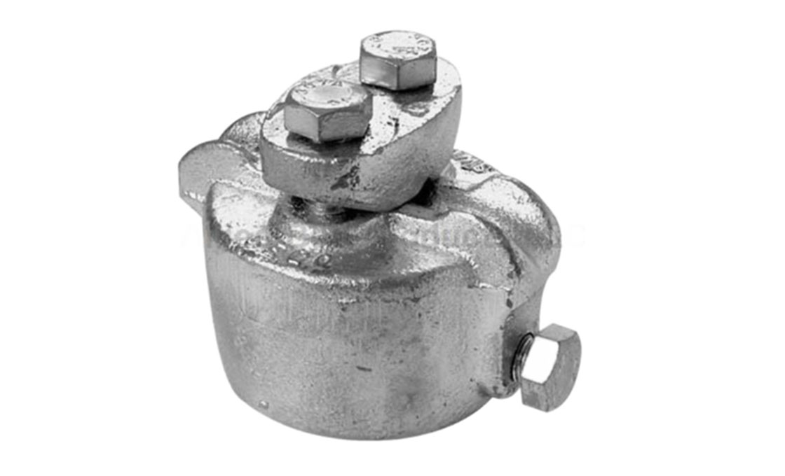 Universal Pole Bracket